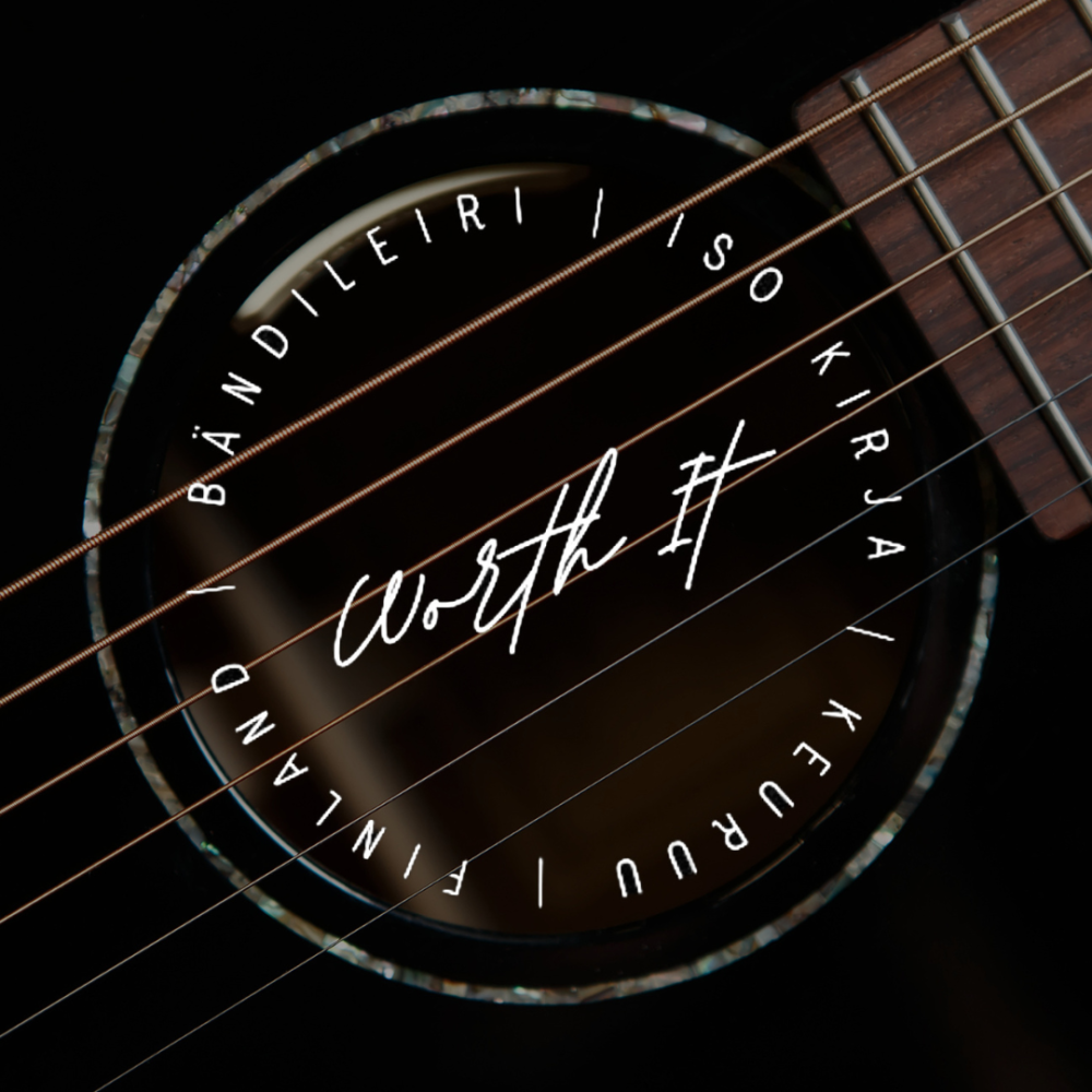 Worth-it-kitarakuva